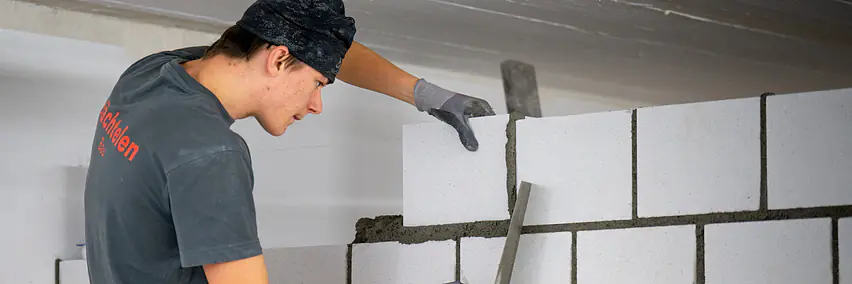 Praktiker/in PrA Mauerhandwerk – Anpacken, bauen und  draussen arbeiten