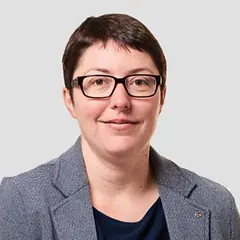 Dr. Claudia Vogel